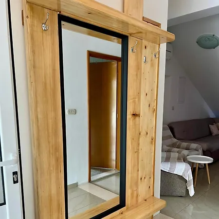 Apartment Luka *